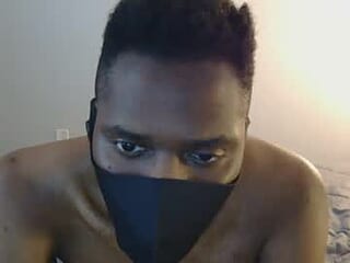 mrcageworld live webcam thumbnail