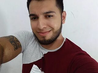 mrloganfuck1 live webcam thumbnail