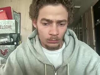 mrmacgyver580173708915 live webcam thumbnail