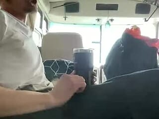 mrmacgyver580173708915485205 live webcam thumbnail