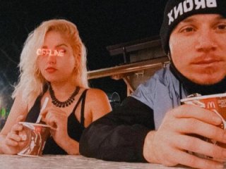 Muffyandkurt live webcam thumbnail
