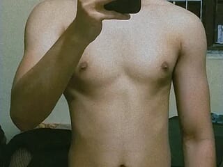 MusclesDream70 live webcam thumbnail