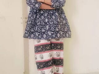 muskan_3202 live webcam thumbnail