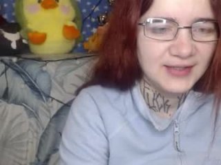 mustardgirl live webcam thumbnail