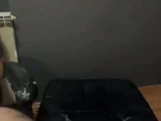 mustseecpl live webcam thumbnail