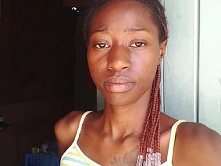 MyrahEbony live webcam thumbnail