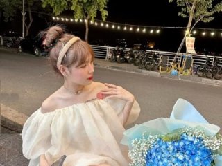 NaGyeom live webcam thumbnail