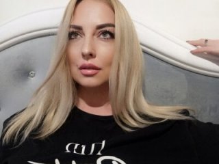 NakeDream live webcam thumbnail