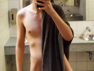 Naked_Ben live webcam thumbnail