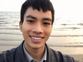 Nam9999k live webcam thumbnail