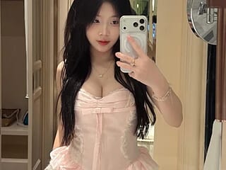 NanaCutie18 live webcam thumbnail