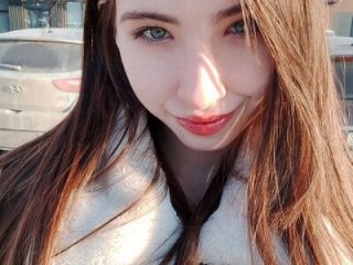 NanceeWestaway live webcam thumbnail