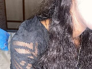 Nancy_001 live webcam thumbnail
