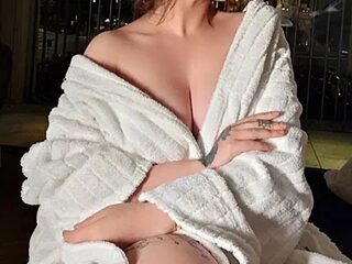 Narjiss_Dalaa live webcam thumbnail