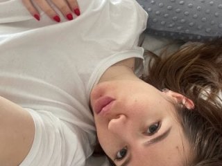 NastyushaaLove live webcam thumbnail