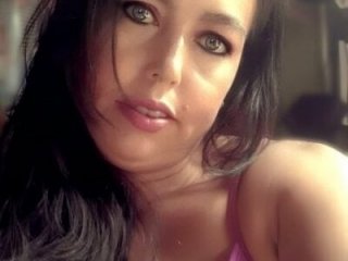 Natasha_olg live webcam thumbnail