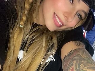 Natasha_rosee1 live webcam thumbnail