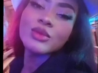 Natashabella___ live webcam thumbnail