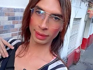 Natie_horny live webcam thumbnail