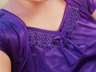 nadhiya-telugucouple live webcam thumbnail