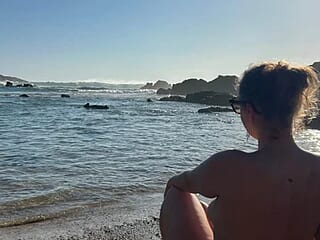 nadiaxxsweet live webcam thumbnail