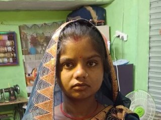 nainshilodhi28 live webcam thumbnail