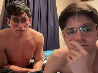 nakedcouple70 live webcam thumbnail