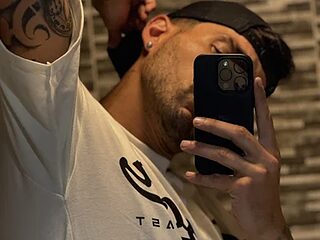 nanito27 live webcam thumbnail