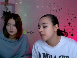 naomi_pratt live webcam thumbnail