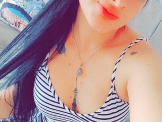 nataliee_foster live webcam thumbnail