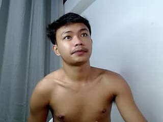 naughty_ceejay live webcam thumbnail