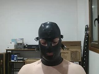 naughtyandperv live webcam thumbnail