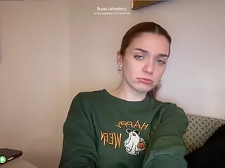 NeedyNida live webcam thumbnail