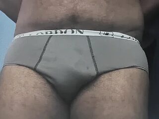 Negaopeludodom live webcam thumbnail