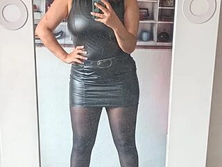 Nerea_Boolsara8 live webcam thumbnail
