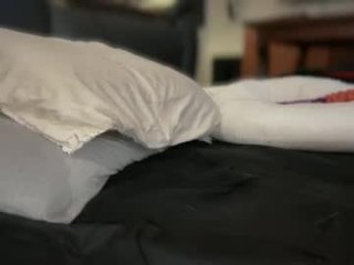 netflixhumanicorn live webcam thumbnail