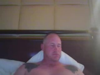 newportman1030 live webcam thumbnail