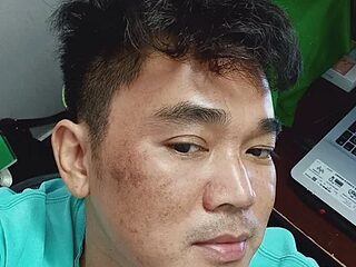 NguyenTrungHieu81 live webcam thumbnail