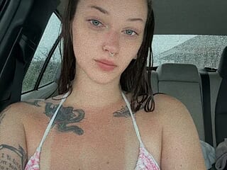 NiNiNation live webcam thumbnail
