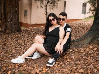 NickandAbby_ live webcam thumbnail