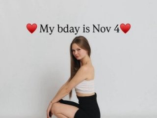 NickiLike live webcam thumbnail