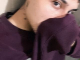 Nickyyho live webcam thumbnail