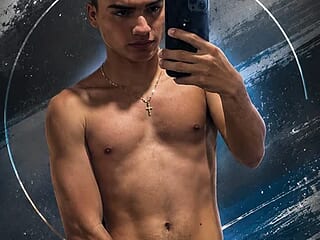 NicoFox4 live webcam thumbnail