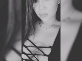 NicolePasqualott live webcam thumbnail