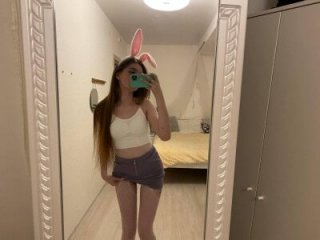 Nicole_Broown_ live webcam thumbnail