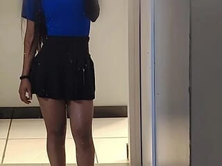 Nicolle_Greys live webcam thumbnail