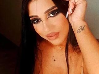 Nicolle_Lexy live webcam thumbnail