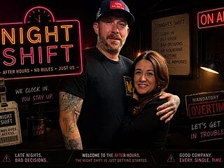 NightshiftLove live webcam thumbnail