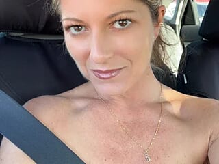 NikkiBlisss live webcam thumbnail