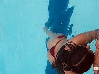 Nina_vell live webcam thumbnail
